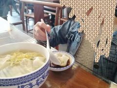-笑来喜馄饨小笼工坊店(湖滨街店)