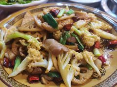 -老来福·非遗酸汤兔(凯旋路店)