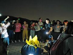 -鬼笑石后山停车场