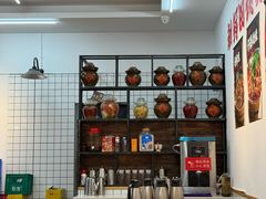 -佬缸炮江湖川菜(玉林店)