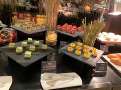 -上海西藏大厦万怡自助餐厅(徐汇店)