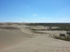 -亿利库布其七星湖沙漠生态旅游区