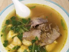 油豆腐牛肉粉丝汤-小杨生煎(湟普汇店)