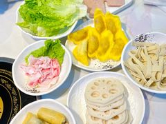 -德林酸菜鱼火锅(南丹店)