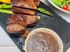 -春树下·树屋花房西餐厅(罍街AS1980店)