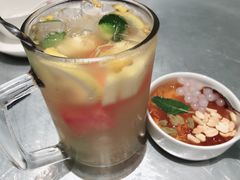 -姚姚酸菜鱼·金戈戈香港豉油鸡(喜荟城联名店)
