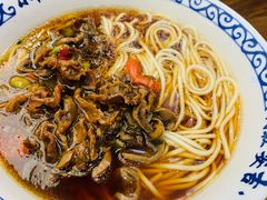 -梅溪·小伙子干挑面(安吉总店)