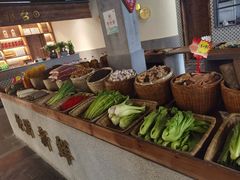-新李记 · 口味菜馆(南郊公园店)