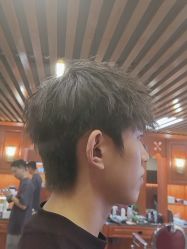 -米娜男士新国潮理发馆