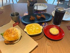 -必胜客(航头店)