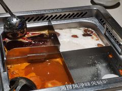 -海底捞火锅(关山保利店)