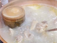 -朴小妹人参鸡汤火锅(长白山万达店)
