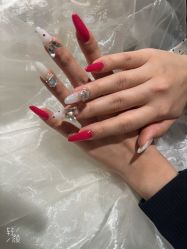 -丽心自助美甲美睫