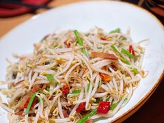 嘎吱脆的胖豆芽儿-吃饭皇帝大(解放西路店)