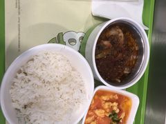 -老乡鸡(亳州路天庆大厦店)