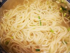 -东大桥小国抻面烧烤(长通路店)