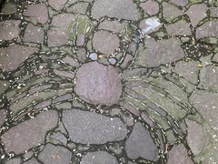 -汇龙潭