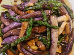 -闯关东东北农家菜(崂山石老人店)