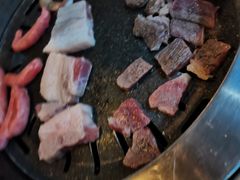 -香猪坊韩国烤肉专属门店(魏公村店)