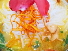 -桥香园过桥米线(国贸店)