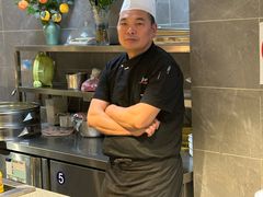 -遇上西雅图多融合海鲜自助餐厅(中房金谊广场店)