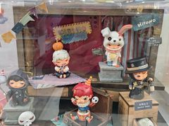 -泡泡玛特POPMART(侨福芳草地店)