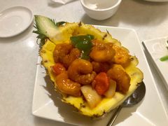 菠萝咕噜虾球-衡山汇·高级粤菜(霄云路店)
