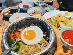 -明洞阿姨·韩式酱蟹烤肉·创意料理(三元桥店)