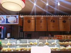 面包甜点陈列柜-百饼园(澳门路店)