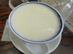 -周大娘牛乳(旧寨古村总店)