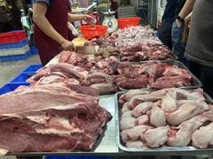 -标记美食新鲜猪杂(兴南大道店)