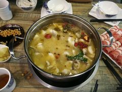-新记印象酸菜鱼馆(天阳亲子广场店)