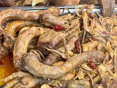 -王浩儿纪六孃甜皮鸭(乐山总店)