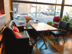 靠窗位-LYFATTI 莱芙缇(赣水路店)