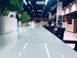 -CARR SALON