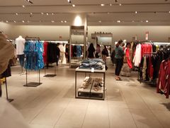 -ZARA(凯德乐峰广场店)