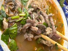 -白老大羊杂碎稍麦