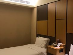 -全季酒店(昆明翠湖云大医院店)