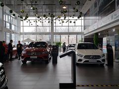 -奔驰北京鹏龙星徽(西大望路店)