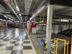 -BFC外滩金融中心停车场