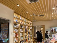 -猫的天空之城概念书店(景德镇陶溪川店)