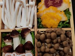 -廖掌柜·重庆鲜货火锅(上海首店)