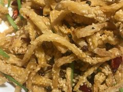 干煸藕丝-董厨煨汤馆(车站路店)