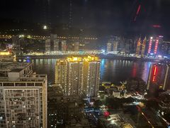 -闲隅江景艺术酒店(解放碑洪崖洞总店)