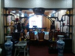 -六和聚传统烤鸭.天津菜(和平店)