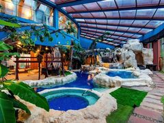 -中铁花水湾温泉酒店(大邑店)