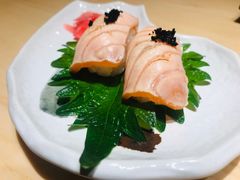 炙烤三文鱼寿司-越光米贩精致料理餐厅(金鹰店)