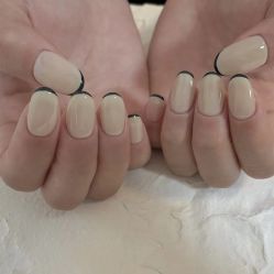 -悦指间美甲美睫