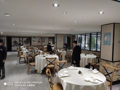 大堂-好兄弟郭巨海鲜(天一阁店)