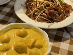 -新大咀港式茶餐厅(宝山万达店)